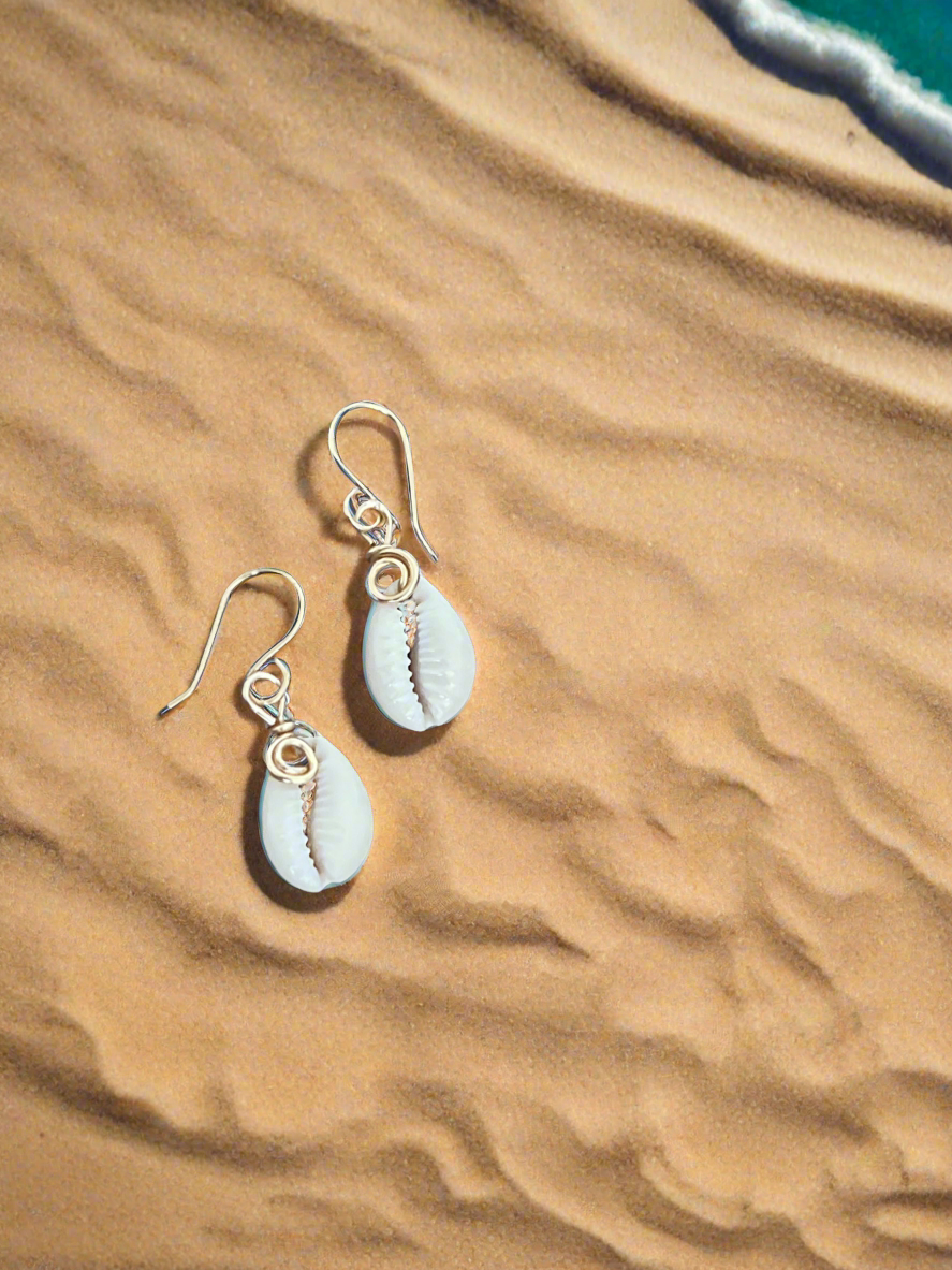 Set Collar con Concha Marina Natural y Caracoles